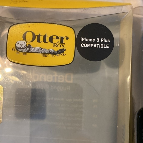 Otter box for iPhone 7 Plus - Picture 2 of 6
